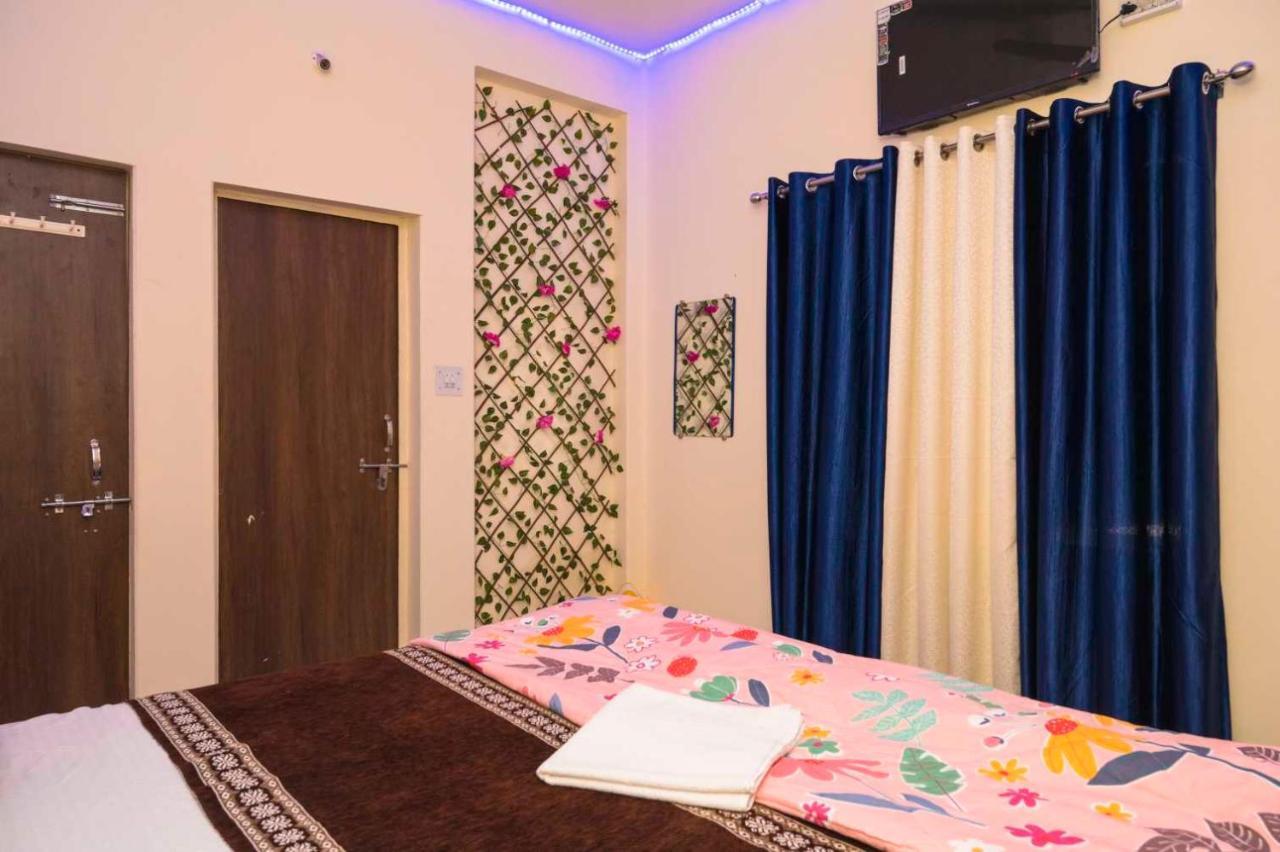 POP 89885 Hotel Blue Star Bhilai Exterior foto